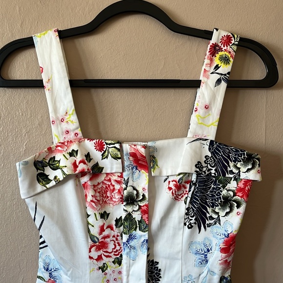 CUE Australia Floral Dress AUS 6 US 2 - Picture 2 of 11